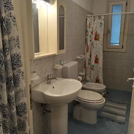Casa Paola Villino Piano Terra A 500 M Dal Mare *