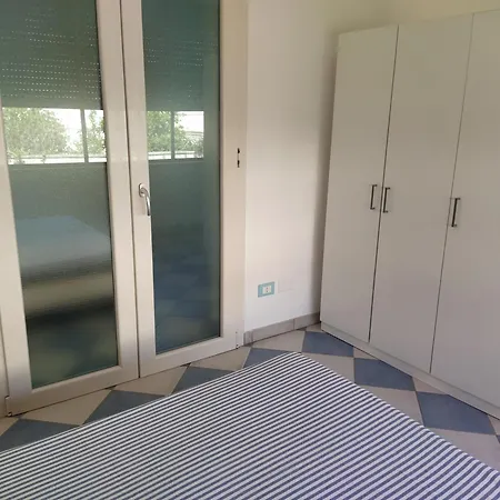 Casa Paola Villino Piano Terra A 500 M Dal Mare